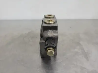 Directional Control Valve 1" T/P Ports 12351730