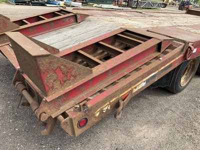 USED 2016 INTERSTATE TRAILER
