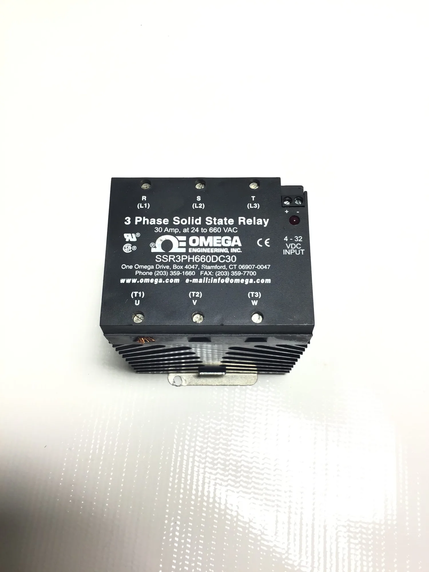 USED OMEGA ENGINEERING INC. SSR3PH660DC30