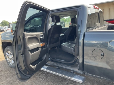 USED 2018 CHEVROLET SILVERADO 2500HD