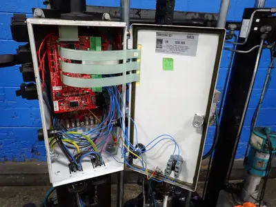 8 Bar Adhesive Dispensing System