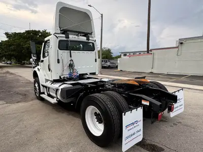 Used 2019 FREIGHTLINER M2 Carhaulers Florida US | Truck and Van Outlet #1509219