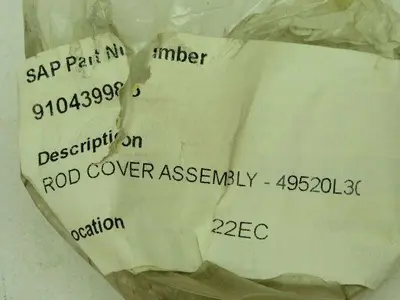 Nissan 49520L3000 Forklift Piston Rod Cover Assy