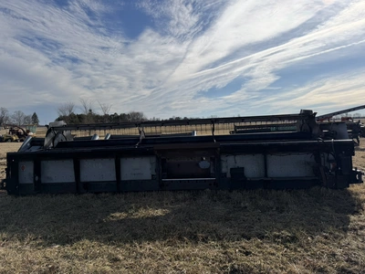 (1) Allis-Chalmers, 20' grain head with steel tines, for parts or repair only, S/N NE-03115N.
