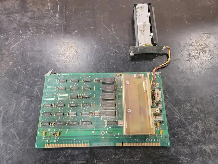 Used ALLEN-BRADLEY 1772-ME16 Misc Electrical & Power Parts British Columbia CA | Lenmark #253939