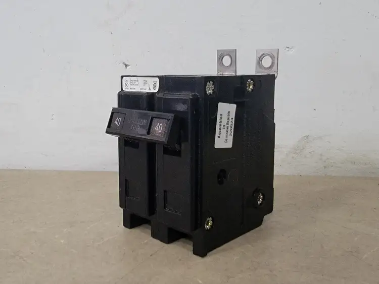 Used CUTLER-HAMMER BA240 Switchgears British Columbia CA | Lenmark #238958