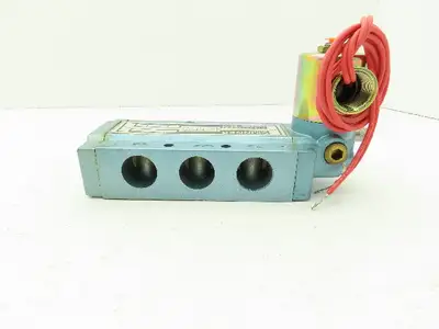 Skinner S3R0AGLX Directional Control Valve 5-Way 2 Pos 120V Solenoid 150 PSI