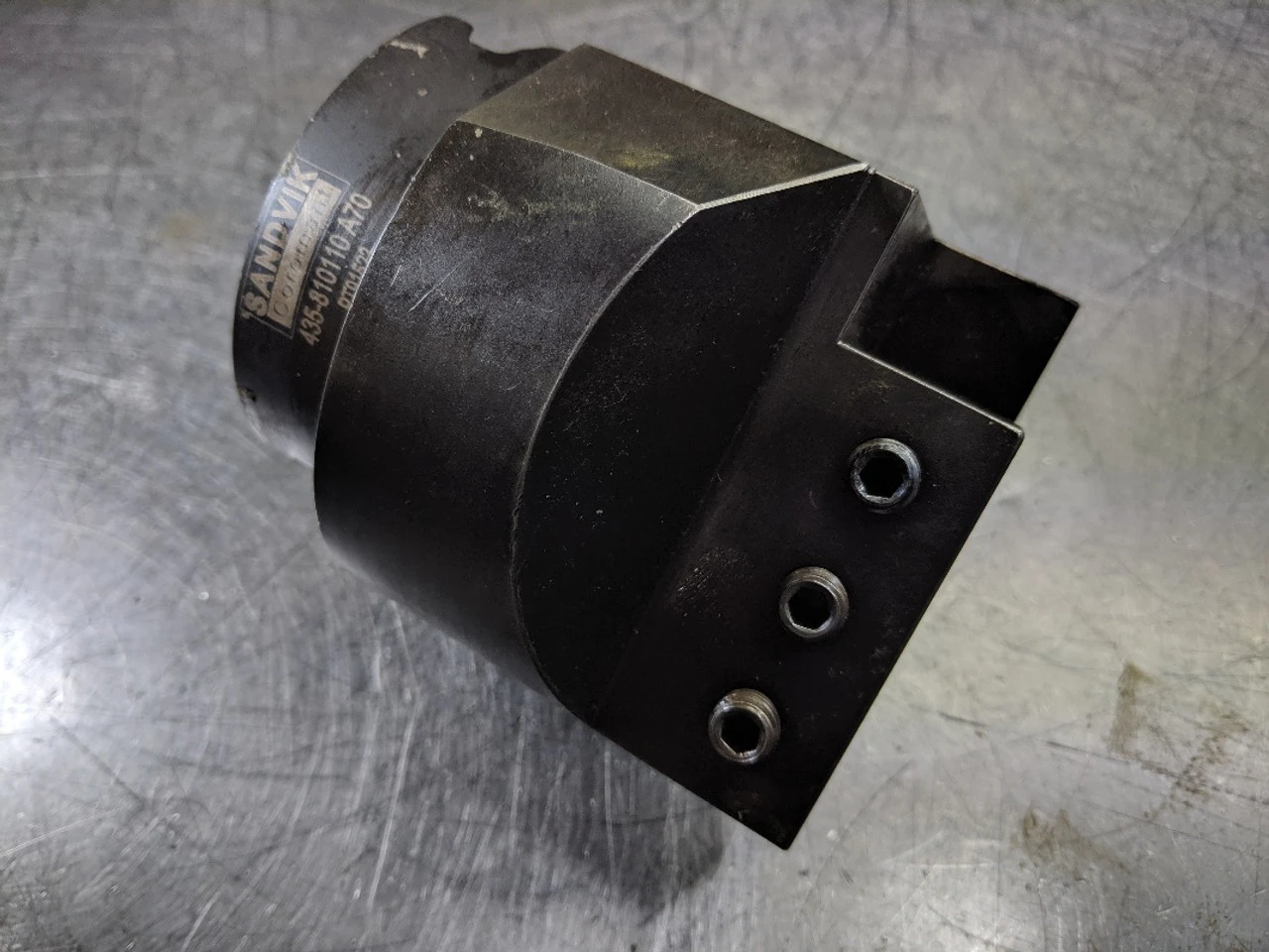Sandvik Adjustable Boring Head 28mm Lathe Tool Holder 435-810110 A70 (LOC2966A)