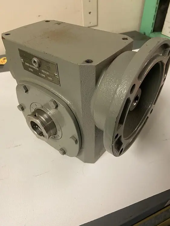 New | in-Stock STERLING 2262HQ10055121 Speed Reducers | Surplus Asset Holdings #1204287