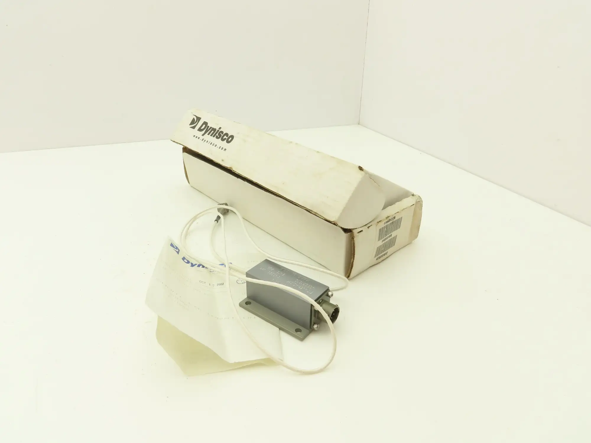 Dynisco FT446H-2.2M Pressure Sensor Transducer 0-2200Lbs 6-10VDC