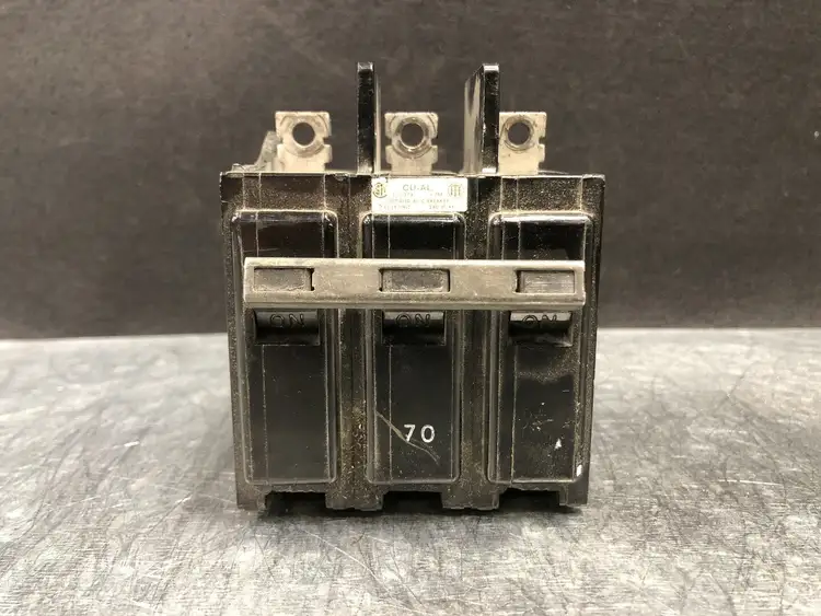 Used ITE EQ-B370 Switchgears British Columbia CA | Lenmark #243979