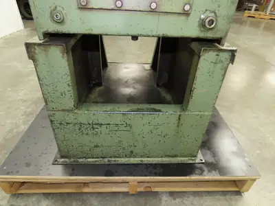 Denison Multipress Electric Over Hydraulic Press 8 Ton 12" Stroke 230V