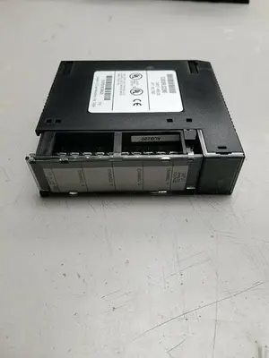 USED GE FANUC IC693ALG220G