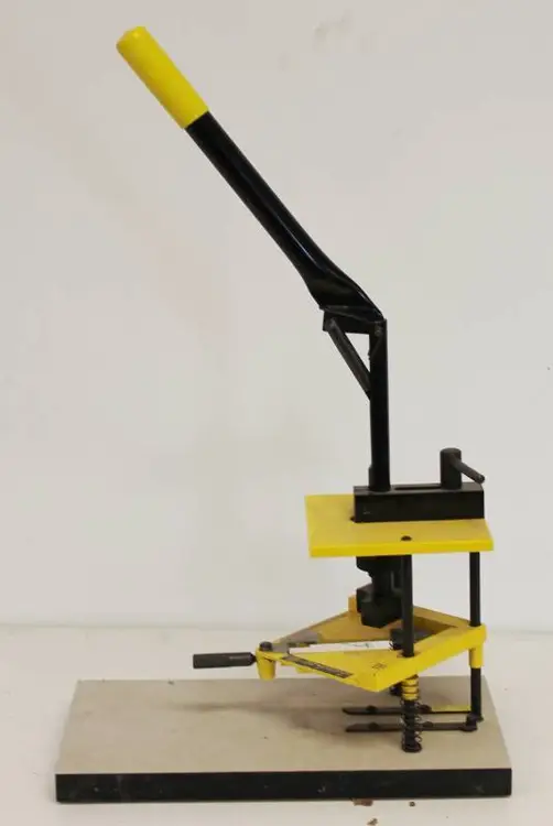 Used _UNKNOWN_ _UNKNOWN_ Miscellaneous Woodworking Equipment Minnesota US | K-BID #478637