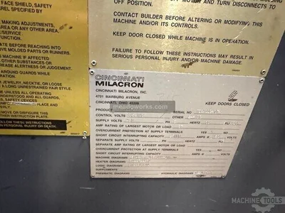 Used CINCINNATI MILACRON VT300-29 Injection Molding Machines Illinois US | Meadoworks #1492185