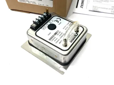 USED OMEGA DIFFERENTIAL LOW PRESSURE TRANSMITTER, BI-DIRECTIONAL