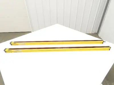 Banner SLSCE30-1200Q8|SLSCR30-1200Q8 Light Curtain Receiver/Transmitter Set 1.2m