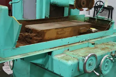 12" X 36" GRAND RAPIDS #550 HORIZONTAL SURFACE GRINDER