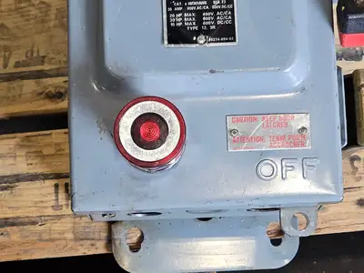 Used SQUARE D HU361AWK Switchgears British Columbia CA | Lenmark #1434856