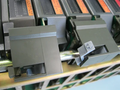 USED Allen-Bradley 1771-A2B