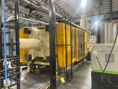 2012 HUSKY HL650 RS135/135 Horizontal Plastic Injection Molding Machines | JYC MACHINERY (16)