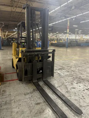 15,500 LBS HYSTER MODEL #S155XL-2 LP GAS FORKLIFT: YOBRO #25297