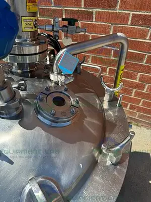 USED NORTHLAND 250 LITER STAINLESS STEEL JACKETED REACTOR FV/ 45 PSI W/ MIXER