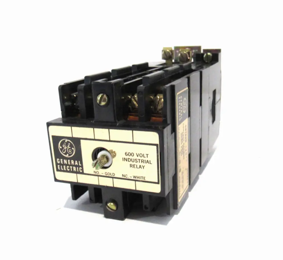 NEW GENERAL ELETRIC CR120B12002 RELAY SER.A