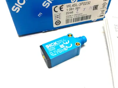 USED SICK PHOTOELECTRIC RETRO-REFLECTIVE SENSOR 1061561