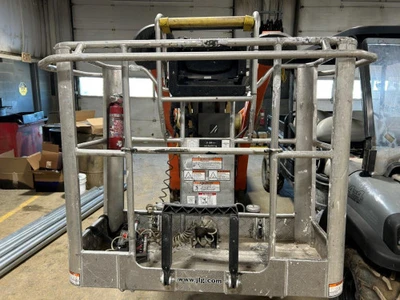Used 2017 JLG X770AJ Crawler Boom Lifts Pennsylvania US | National Lift Equipment #1382485