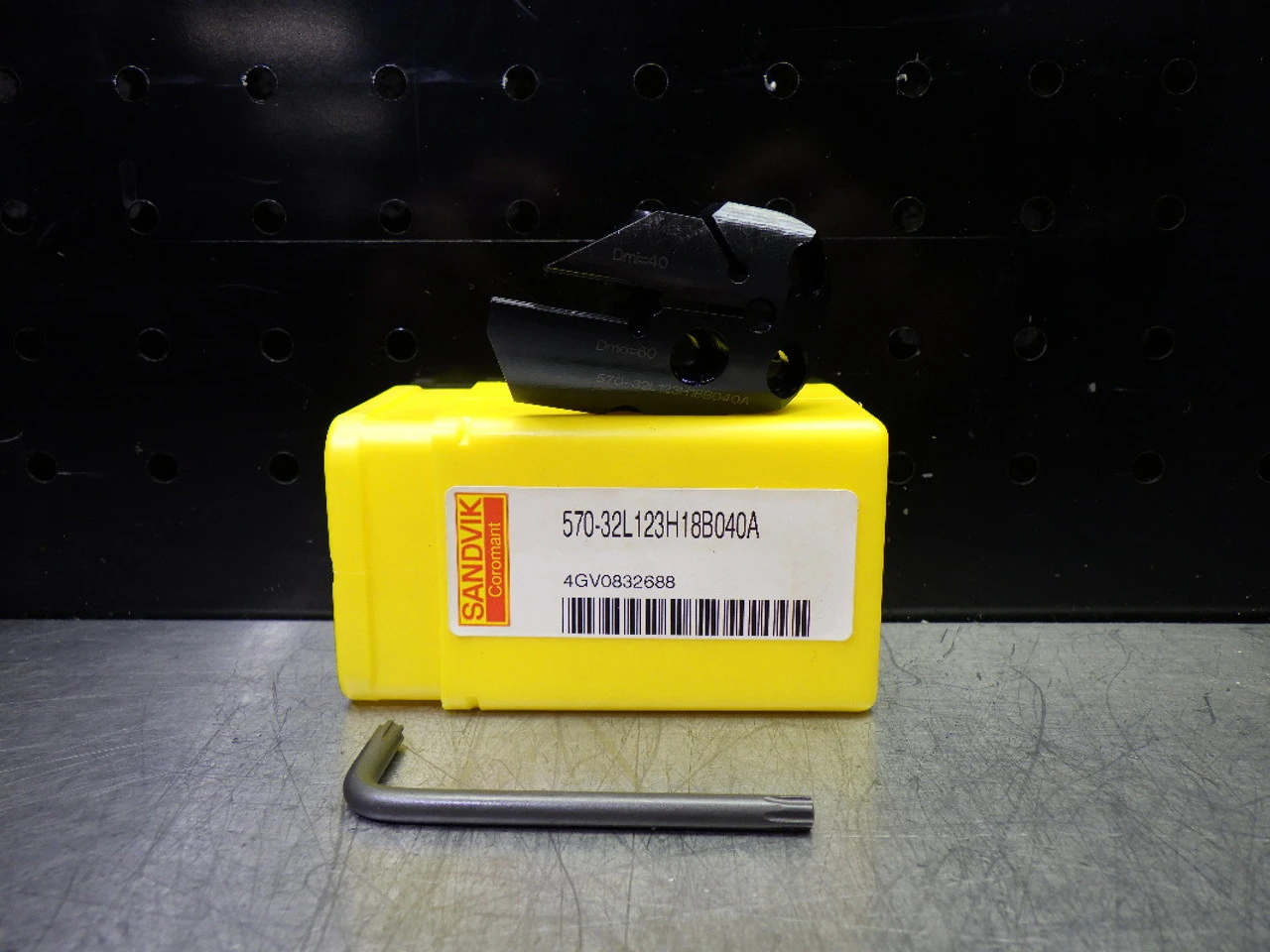 Sandvik SL32 Indexable Grooving Head 570-32L123H18B040A (LOC2953A)