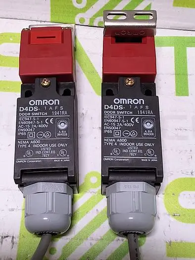 OMRON D4DS-1AFS DOOR SWITCH