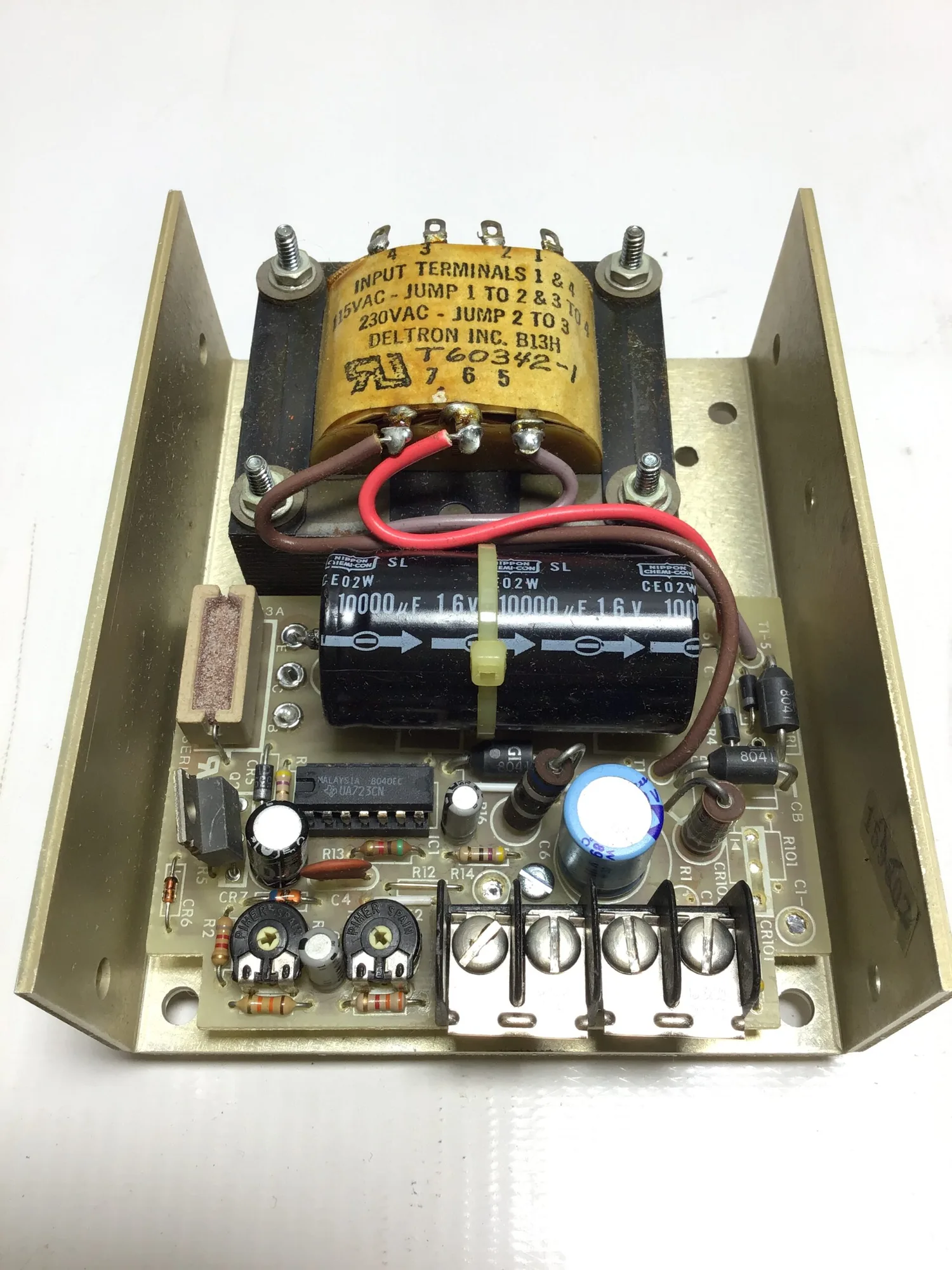 Deltron Model No Q5-3 Power Supply 115/230VAC Input Terminals 1 & 4