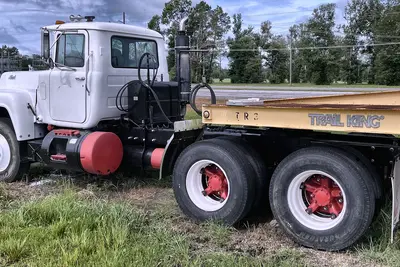 Used 1989 MACK R688ST Conventional trucks Louisiana US | Proxy Equipment #1385065