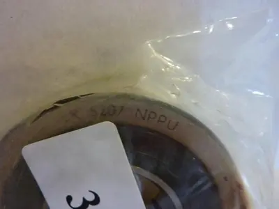 NEW INA LR5207NPPU
