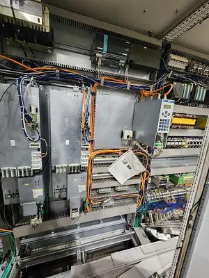 2010 ARKU FEED/STRAIGHTEN "ZIGZAG" COIL LINE