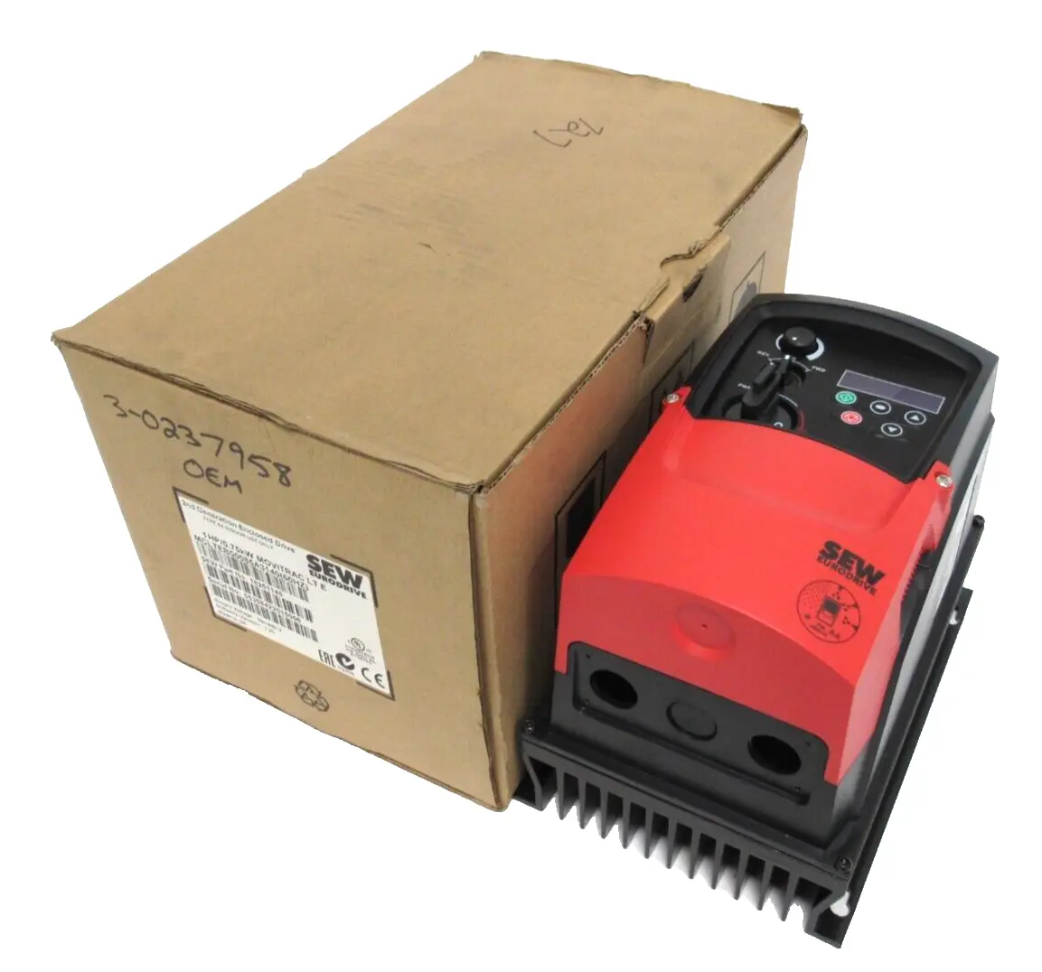 NEW SEW EURODRIVE 18251145 DRIVE 1HP MCLTEB00085A3140