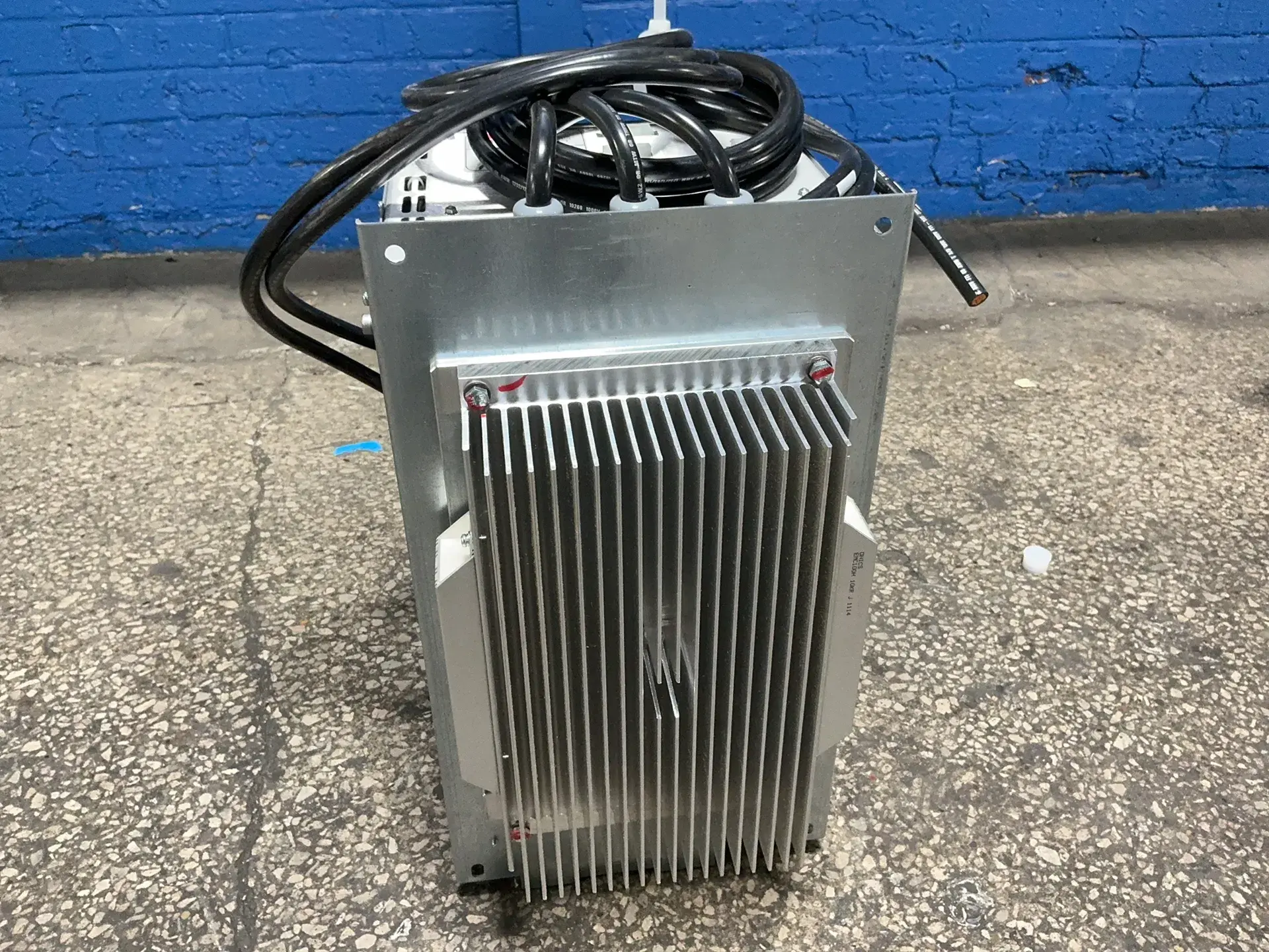 Used WELDING TECHNOLOGY CORP. 9021102VR Power Inverters Ohio US | HGR 24 #1266749