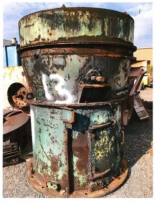 USED RAYMOND 5057