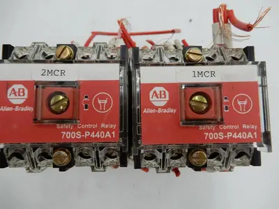 ALLEN BRADLEY 700-P440A1 SER D INDUSTRIAL AC RELAY 10A 600VAC STOCK 819