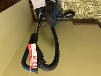 Used _UNKNOWN_ _UNKNOWN_ Wet/Dry Vacuums Michigan US | Miedema Asset Management Group #1279570