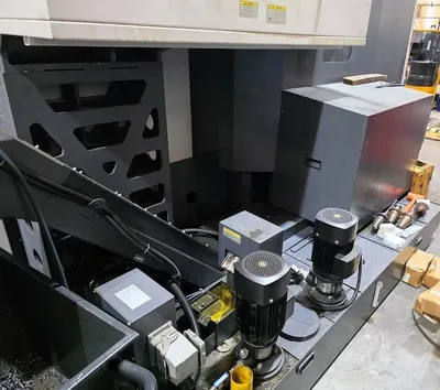 2013 NEWAY HM503T Horizontal Machining Centers | Midstate Machinery (7)
