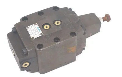 VICKERS F3-RG-10-04-30 PRESSURE CONTROL VALVE 681980, 250-1000PSI