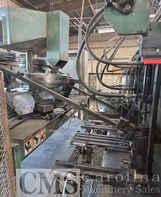 Used VIKING MODEL 504 AUTOMATIC PALLET NAILER WITH STACKER Nailers North Carolina US | CAROLINA MACHINERY SALES #1540127