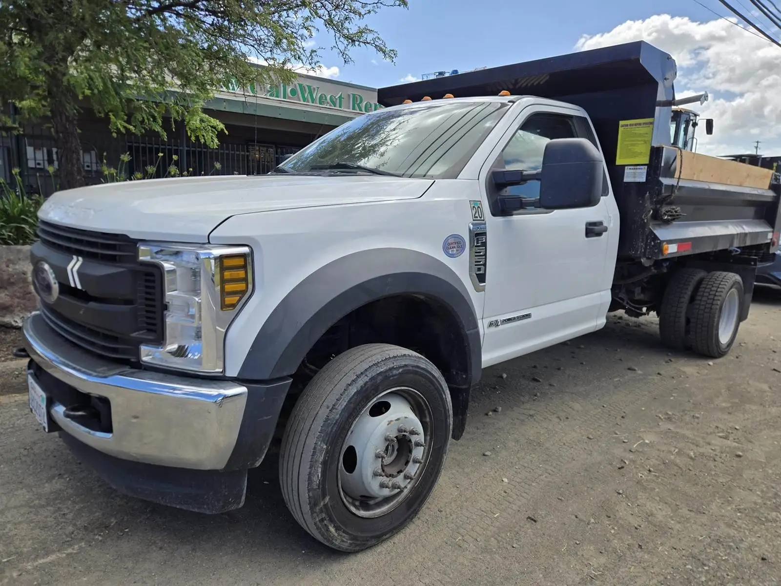 USED 2019 FORD F-550
