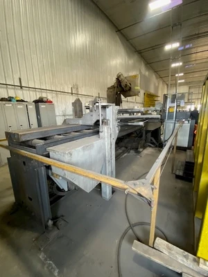 Hyd-Mech V25APC Automatic Vertical Band Saw