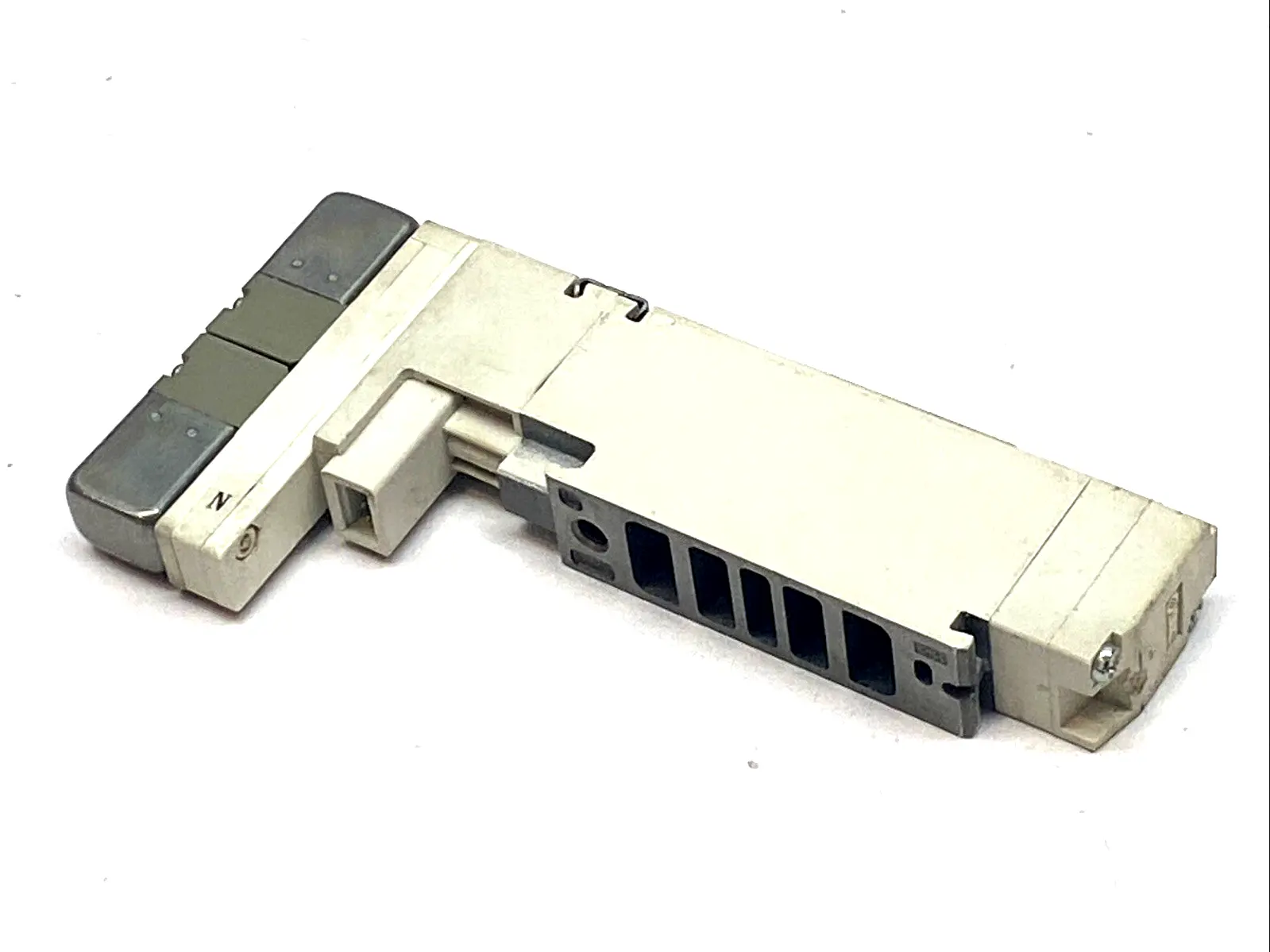 USED SMC SOLENOID VALVE 24VDC DOUBLE 2-POSITION ACTUATOR