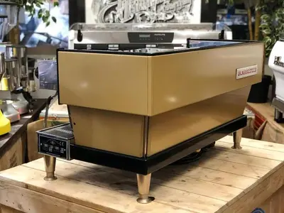 USED LA MARZOCCO LINEA CLASSIC AV