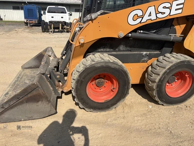 Used 2024 CASE SR210B Skid Steer Loaders Tennessee US | Moore Equipment #1517232
