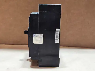 Used SCHNEIDER ELECTRIC QBL32200 Switchgears British Columbia CA | Lenmark #1438274